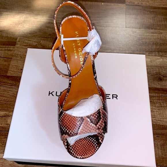 Kurt Geiger London Archer Nude - Picture 12 of 16